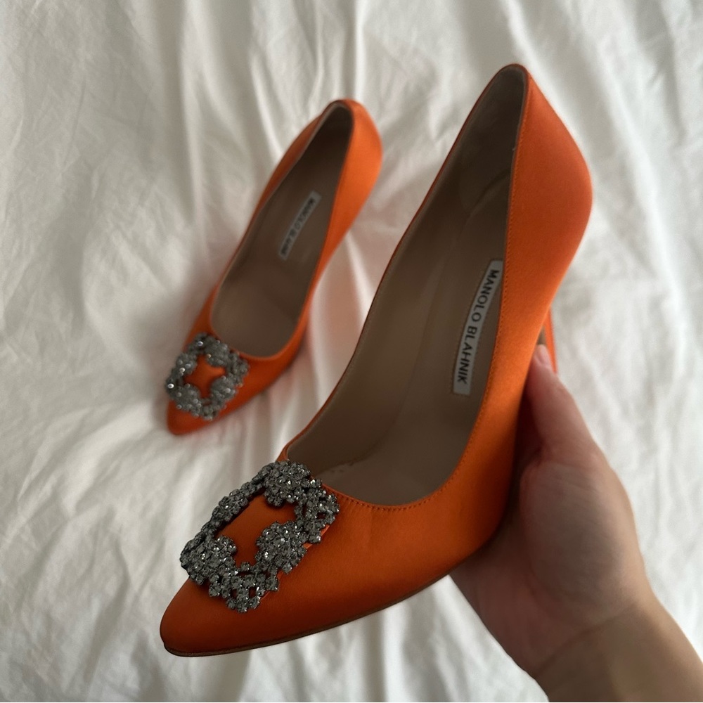 Manolo Blahnik 70mm Hangisi orange heels